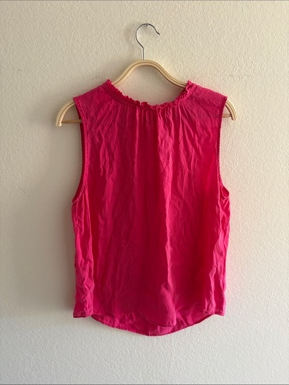 Cloth & Stone Gathered Neck Top